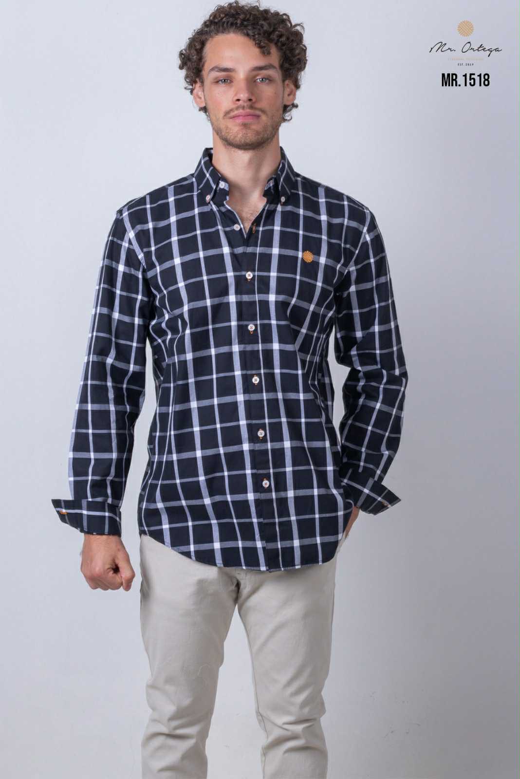Camisa De Manga Larga A Cuadros Negros MR-1518