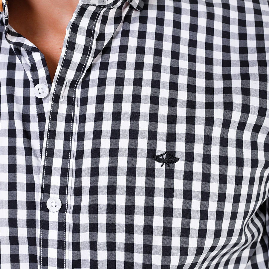 Camisa de Manga Larga A Cuadros Negros C-2604