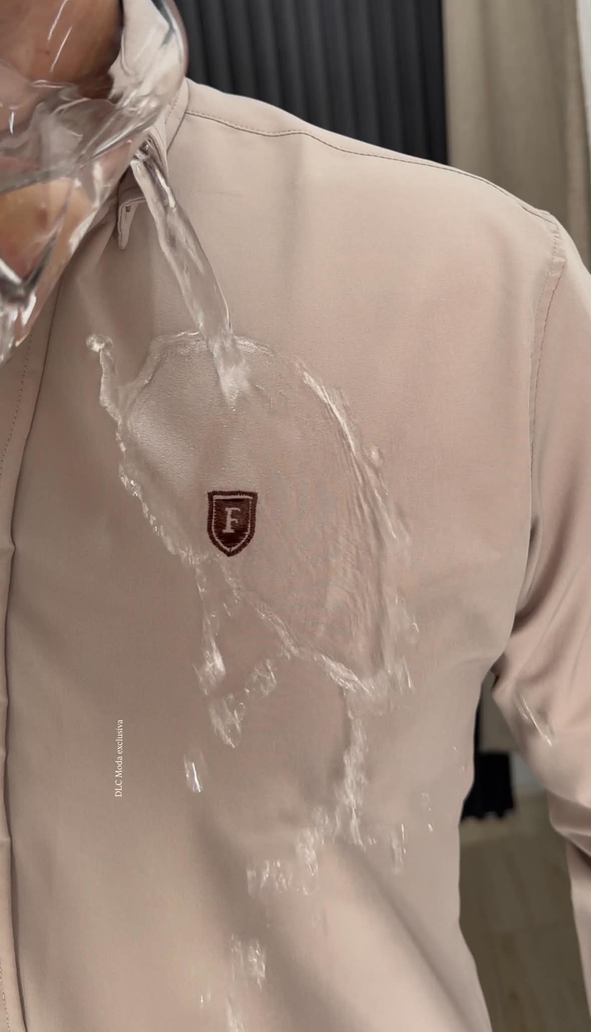 Camisa de Manga Larga Beige FOR3191