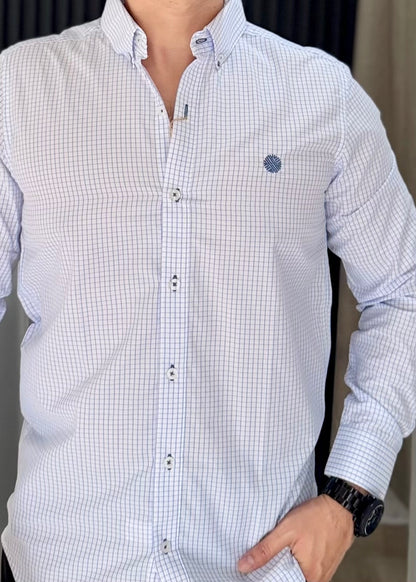 Camisa Manga Larga de Minicuadros Blancos