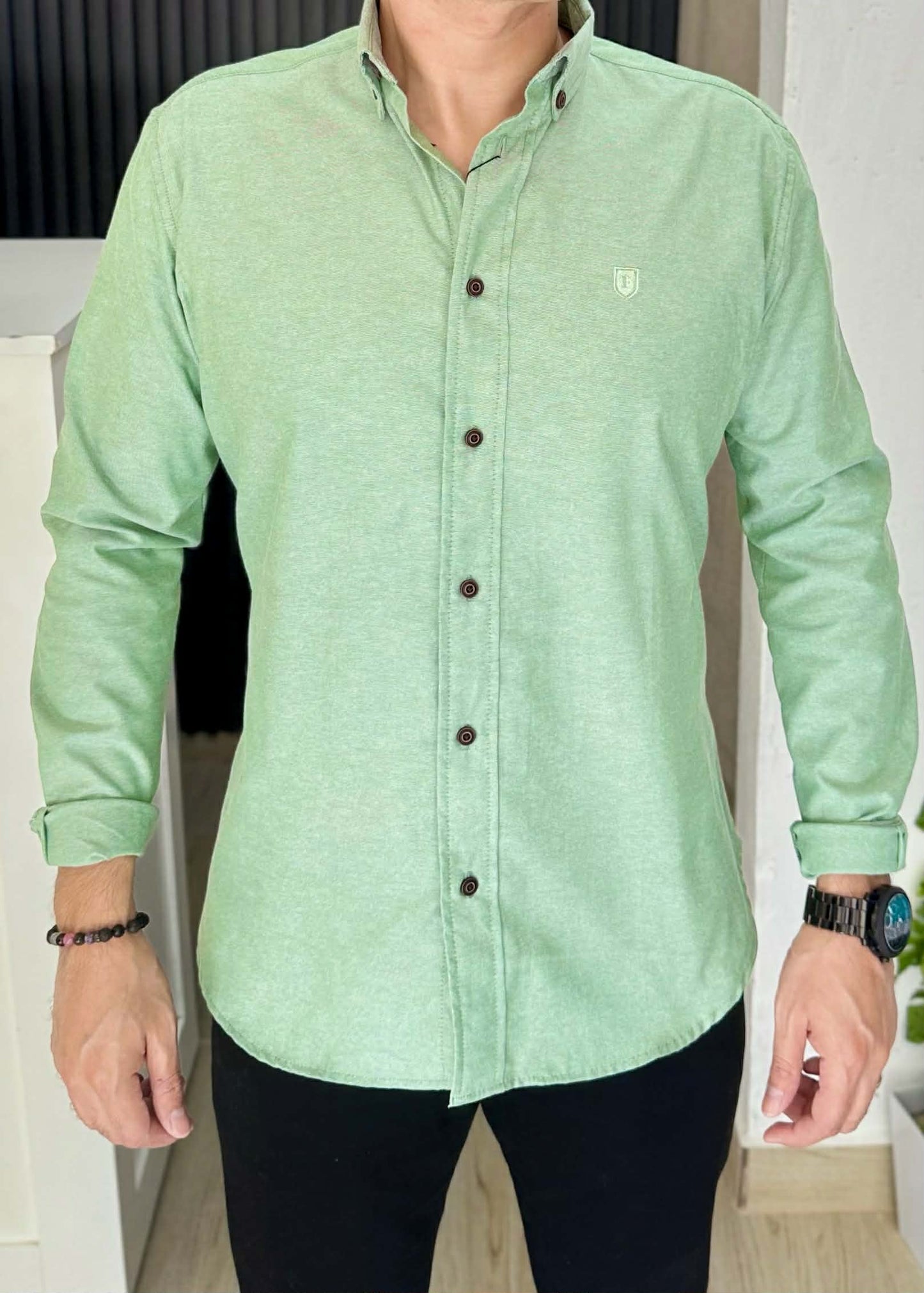 Camisa de Manga Larga Verde Pistache Oxford FOR 3304