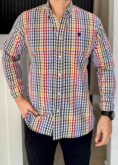 Camisa de Manga Larga Corte Fit Cuadros Multicolor